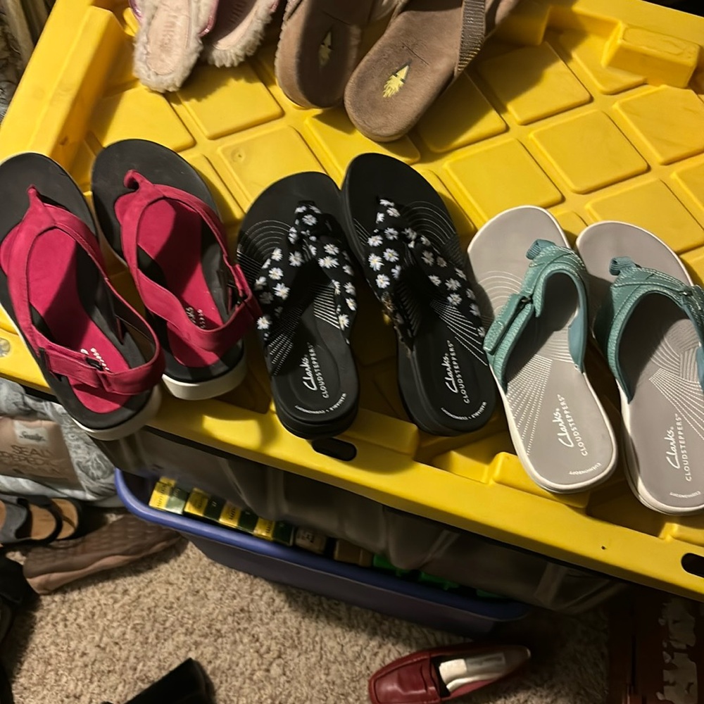 Brand new sandals by Clarks women’s size 7